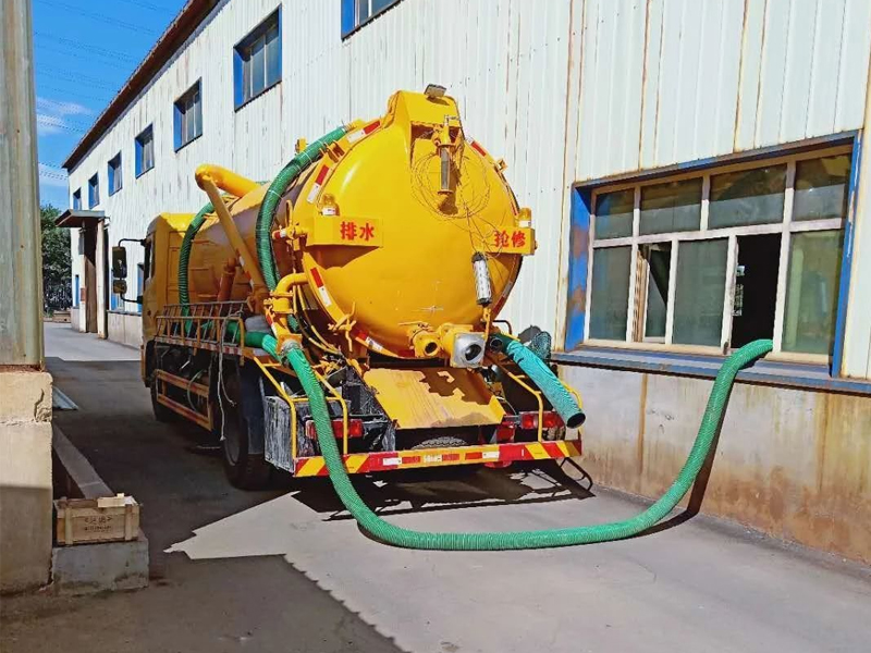 虹口厂区化粪池清理