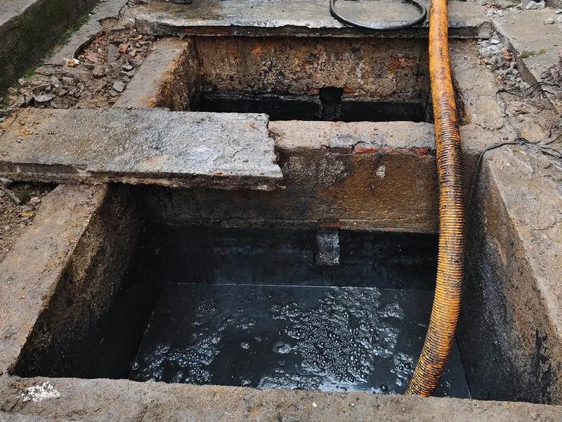 虹口清理化粪池